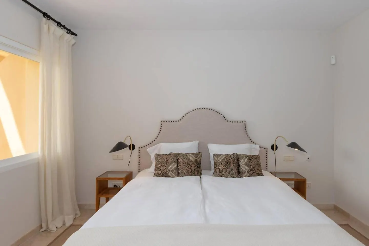 Precioso Apart Elvira Hills Marbella 0*,